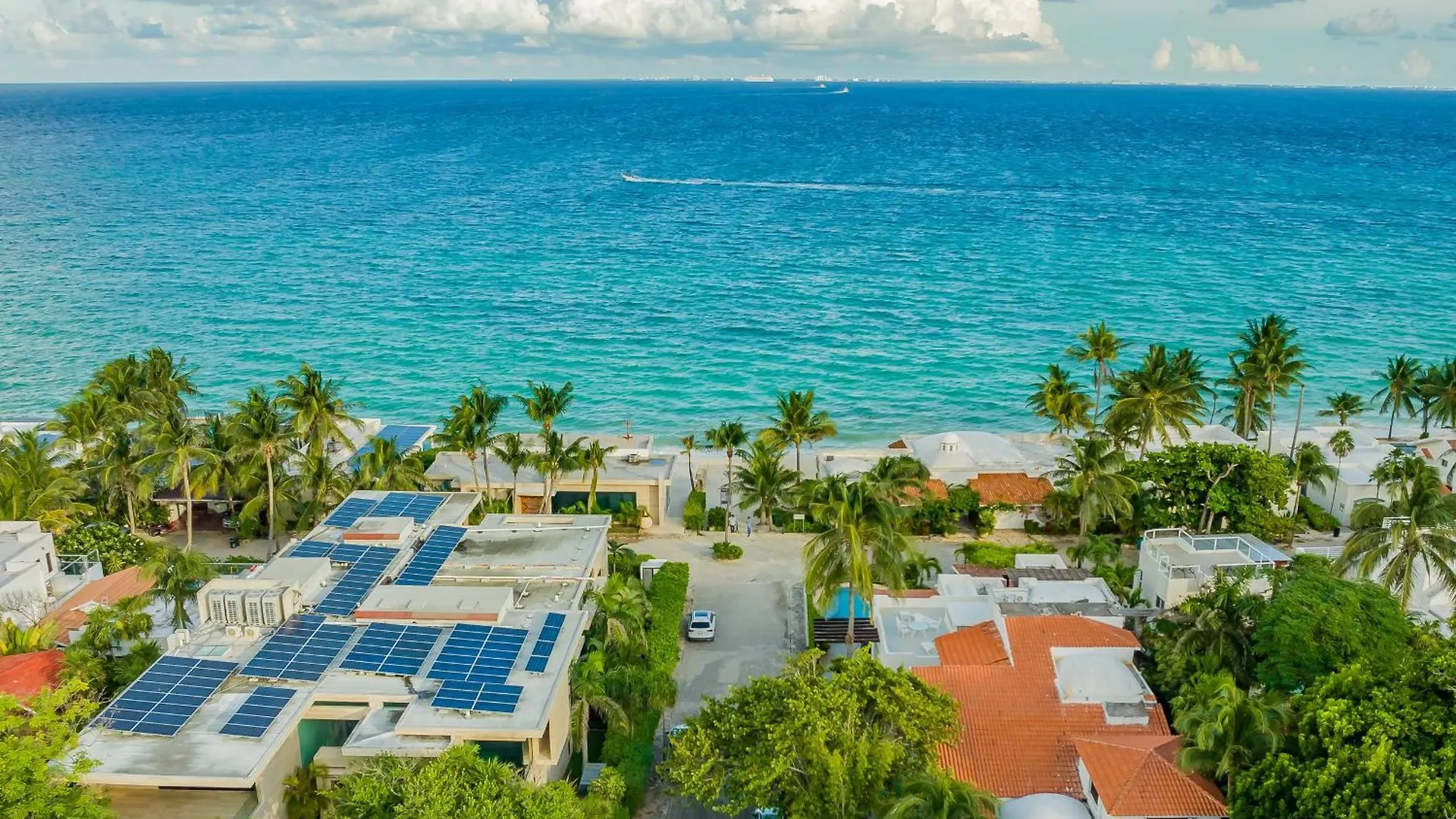 Villas Xaguar By Playasky Playa del Carmen Mexico